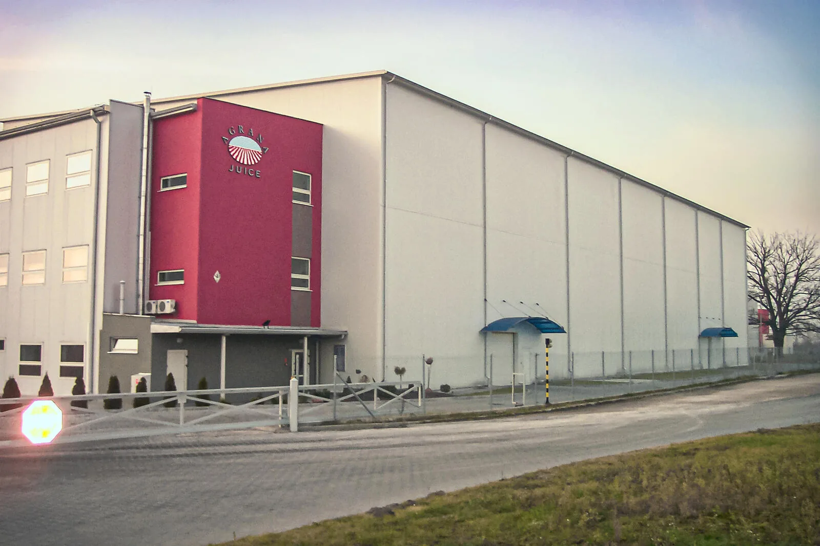 Hala produkcyjno-magazynowa Agrana Juice, Białobrzegi